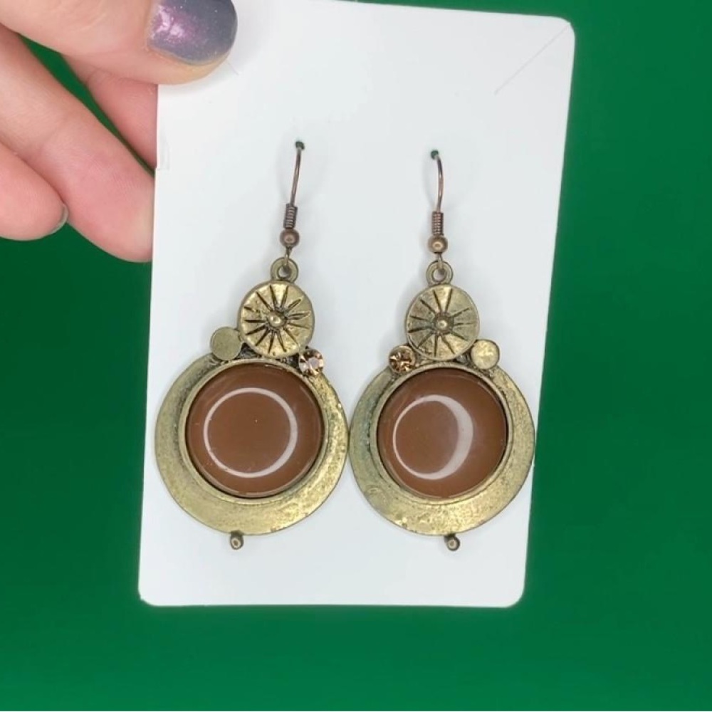 Vintage Brown Resin & Metal Earrings